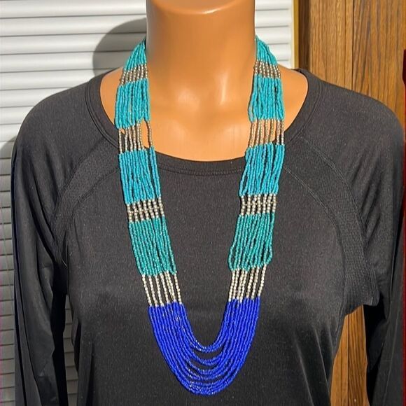 Elegant 14-Strand Blue and Silver Pill Bead Necklace - Picture 6 of 7